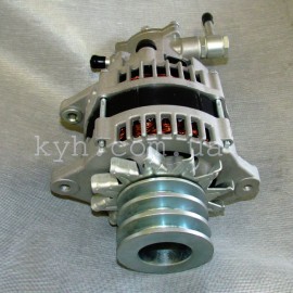 Генератор Богдан Е-3 80А /квадратна фішка/